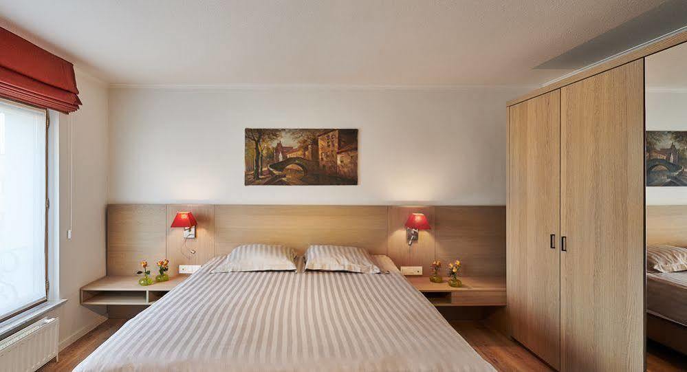 Hotel Royal Astrid Aalst Bagian luar foto